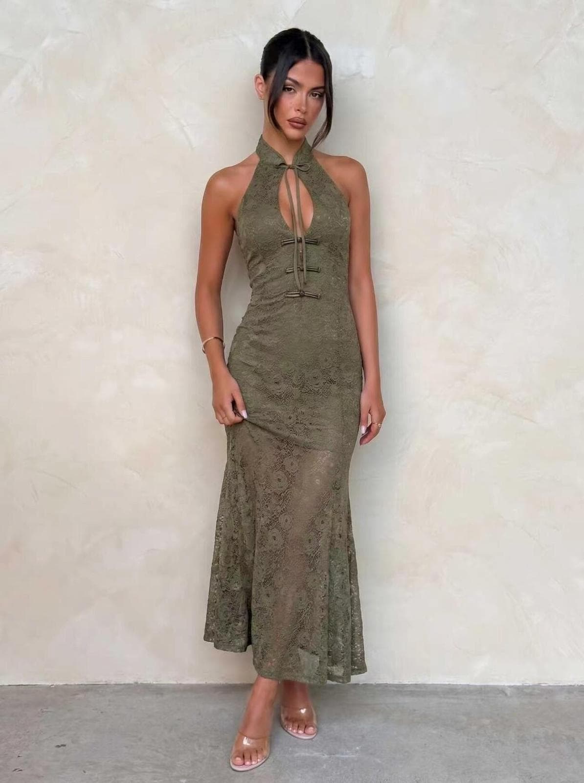 Robe longue en dentelle kaki - Vue 1
